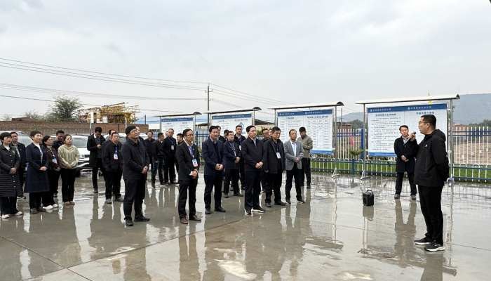 臨洮縣委副書記李清元、縣政協(xié)主席黎輝一行調(diào)研臨洮國家現(xiàn)代農(nóng)業(yè)產(chǎn)業(yè)園智慧農(nóng)業(yè)示范園建設(shè)項目