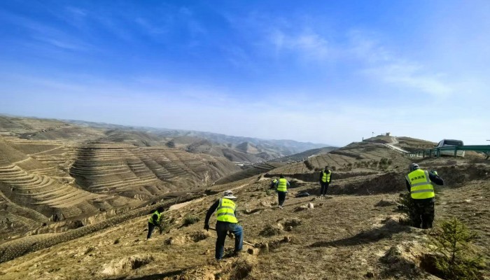 【“三抓三促”行動(dòng)】臨洮縣隴中地區(qū)生態(tài)保護(hù)修復(fù)項(xiàng)目：奏響綠色奮進(jìn)曲 攻堅(jiān)生態(tài)新畫(huà)卷